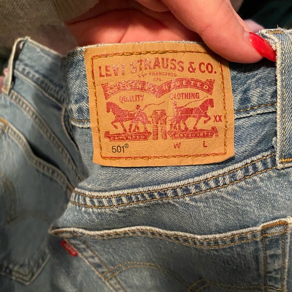 Levi 501 Jeans - distressed - Picture 2 of 3